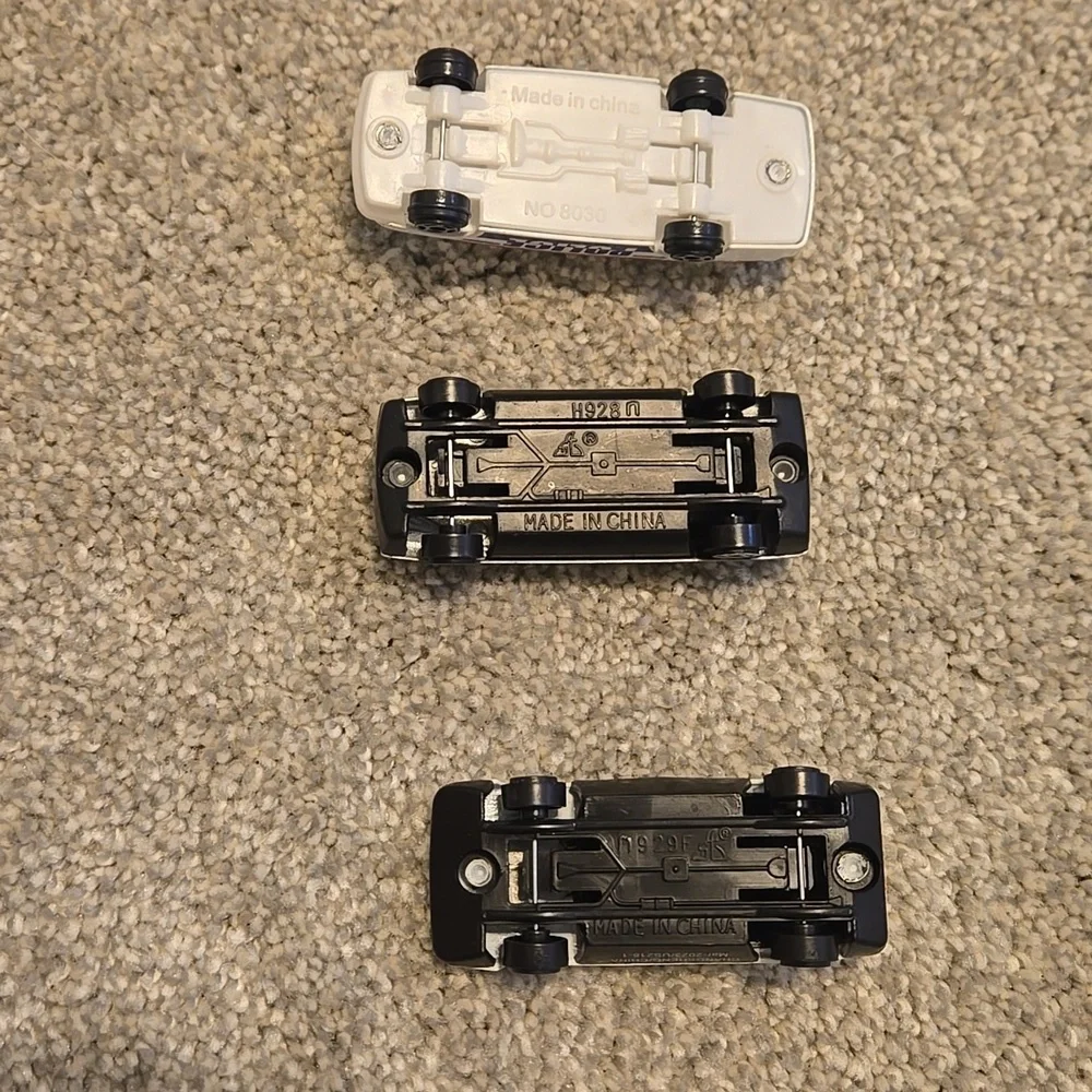 Set Of 3 Vintage Police Die-cast Cars - Picture 2 of 7